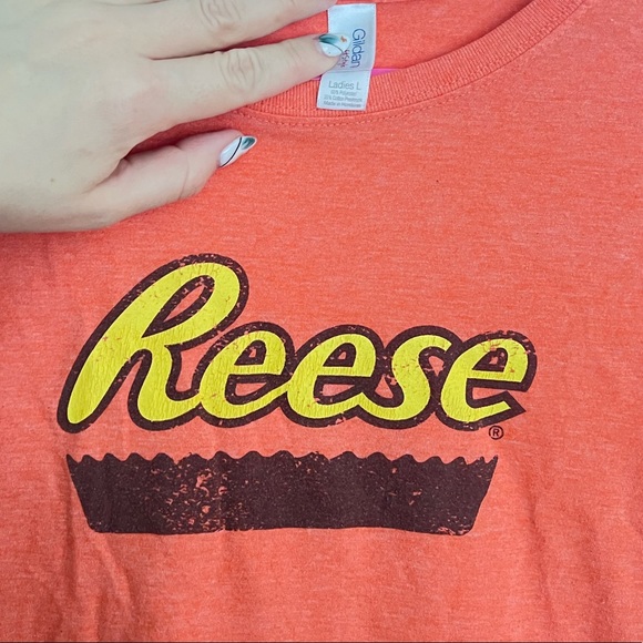 Reese’s Tshirt - Picture 2 of 3